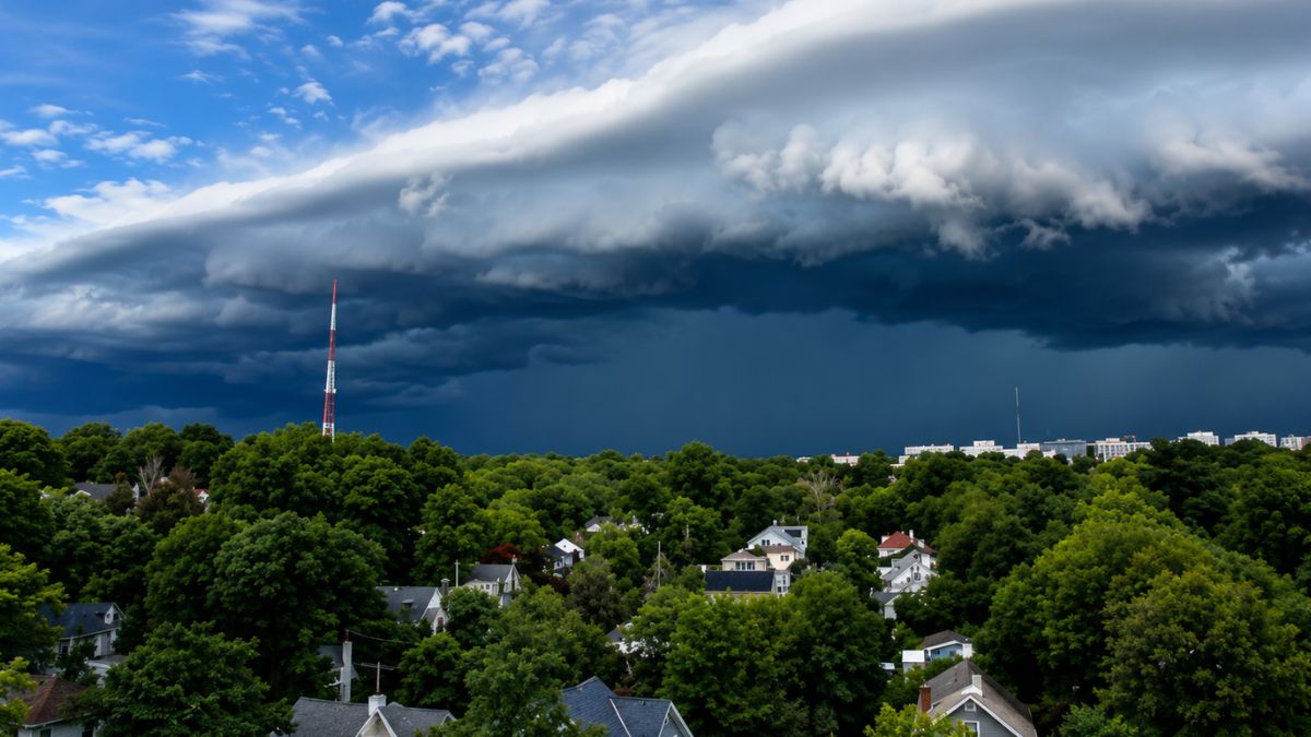 Washington, D.C., Weather Today: Severe Storms, Tornado Alerts, and Code Red Air Quality Impact Millions